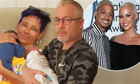 Amber Rose Parents Are The Pillars Of Her Success.